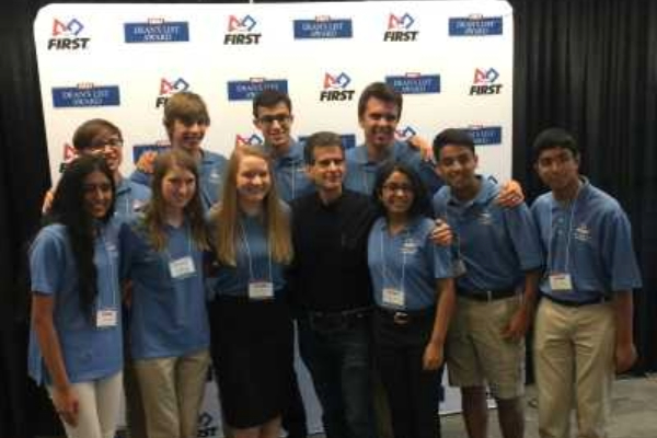 A photo of the 2017 DL Award Winners